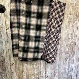 Cato Black and White Asymmetrical Pencil Skirt‎